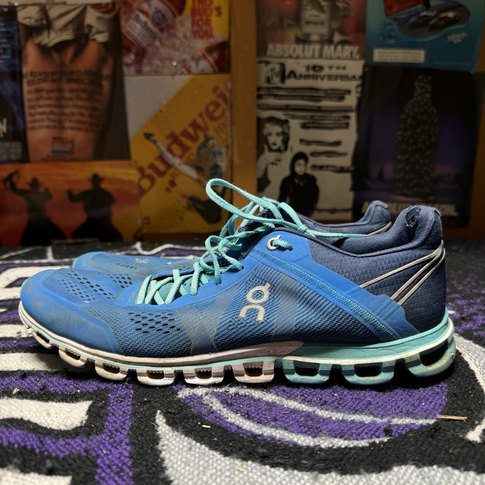 Size 10 - ON Cloud  CloudFlow‎ 1.0 Women's Running Shoes Blue Aqua